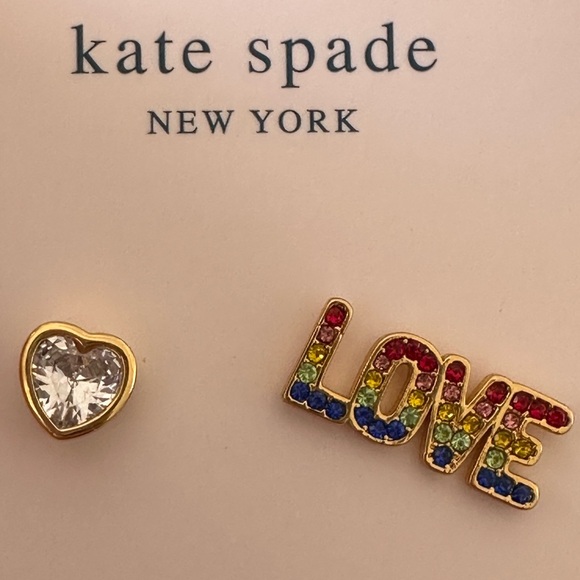 Kate spade ( sale price ) mismanaged love ❤️ stud earrings - Picture 4 of 10